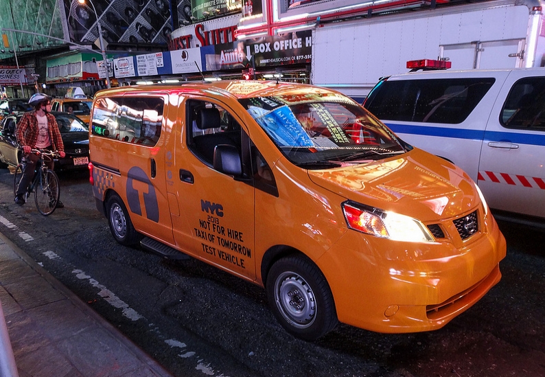 Нью-Йорк встречает новые такси